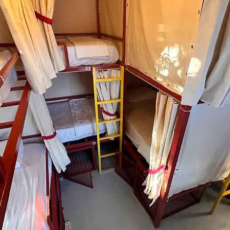 营地 坎莫卡普酒店